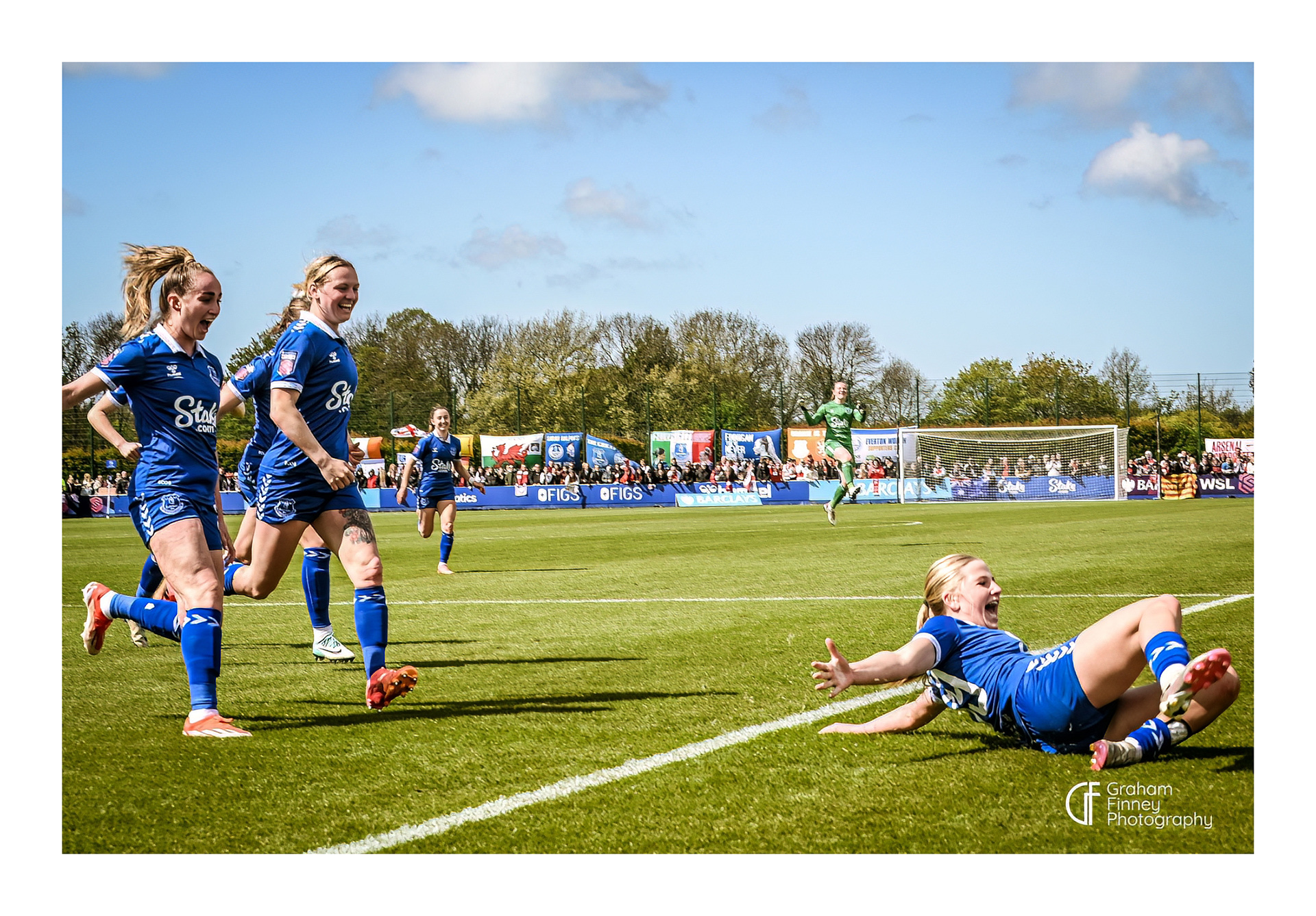 Everton WSL Issy Hobson